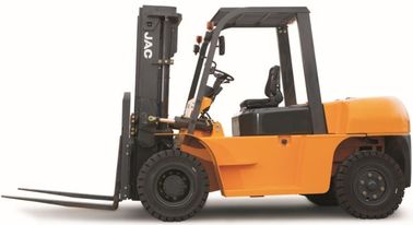 CE de rotation diesel de rayon de capacité de chargement de chariot élévateur de 7 tonnes grand petit diplômée fournisseur