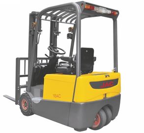 Chine Une plus petite tonne électrique de rotation trois du chariot élévateur 1,8 de rayon roulent un Whee courant alternatif moteur arrière 1800Kg usine